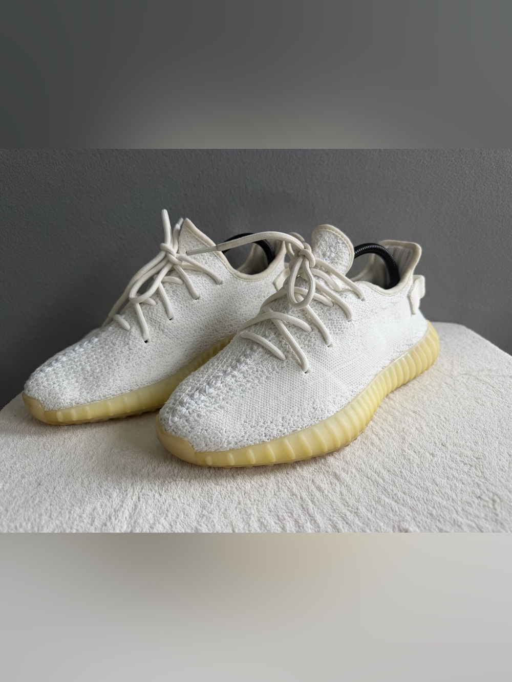 Adidas YEEZY Boost 350 V2 Low Bone Size 8.5 Men’s White
